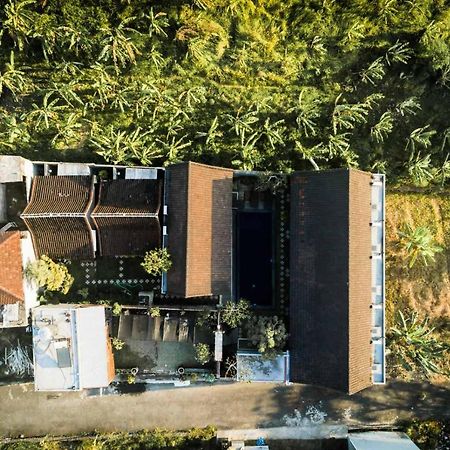 Belimbing Guest House Canggu Exterior foto