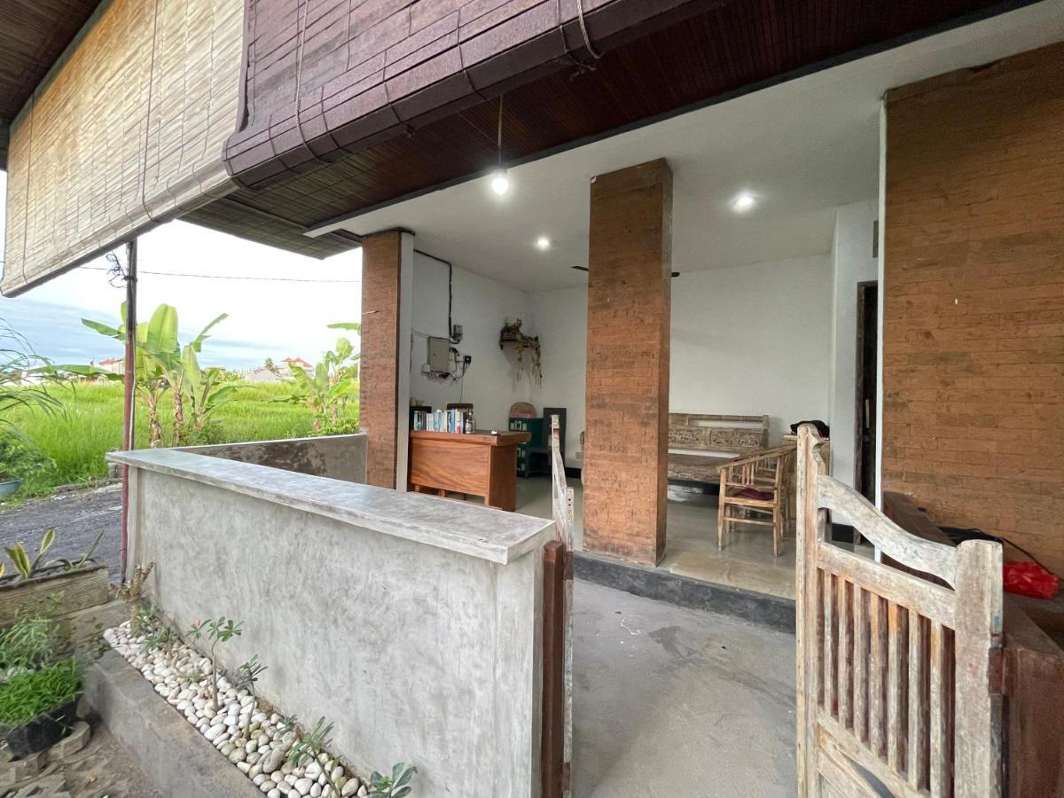 Belimbing Guest House Canggu Exterior foto