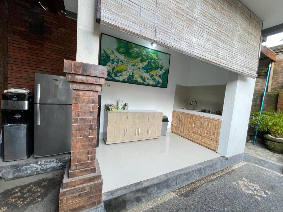 Belimbing Guest House Canggu Exterior foto